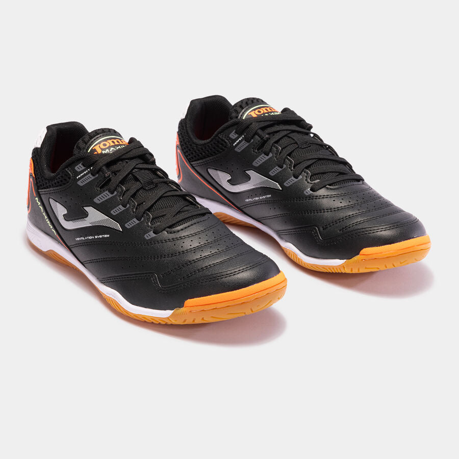 Pair of JOMA Maxima futsal trainers – black and orange colourway for indoor courts