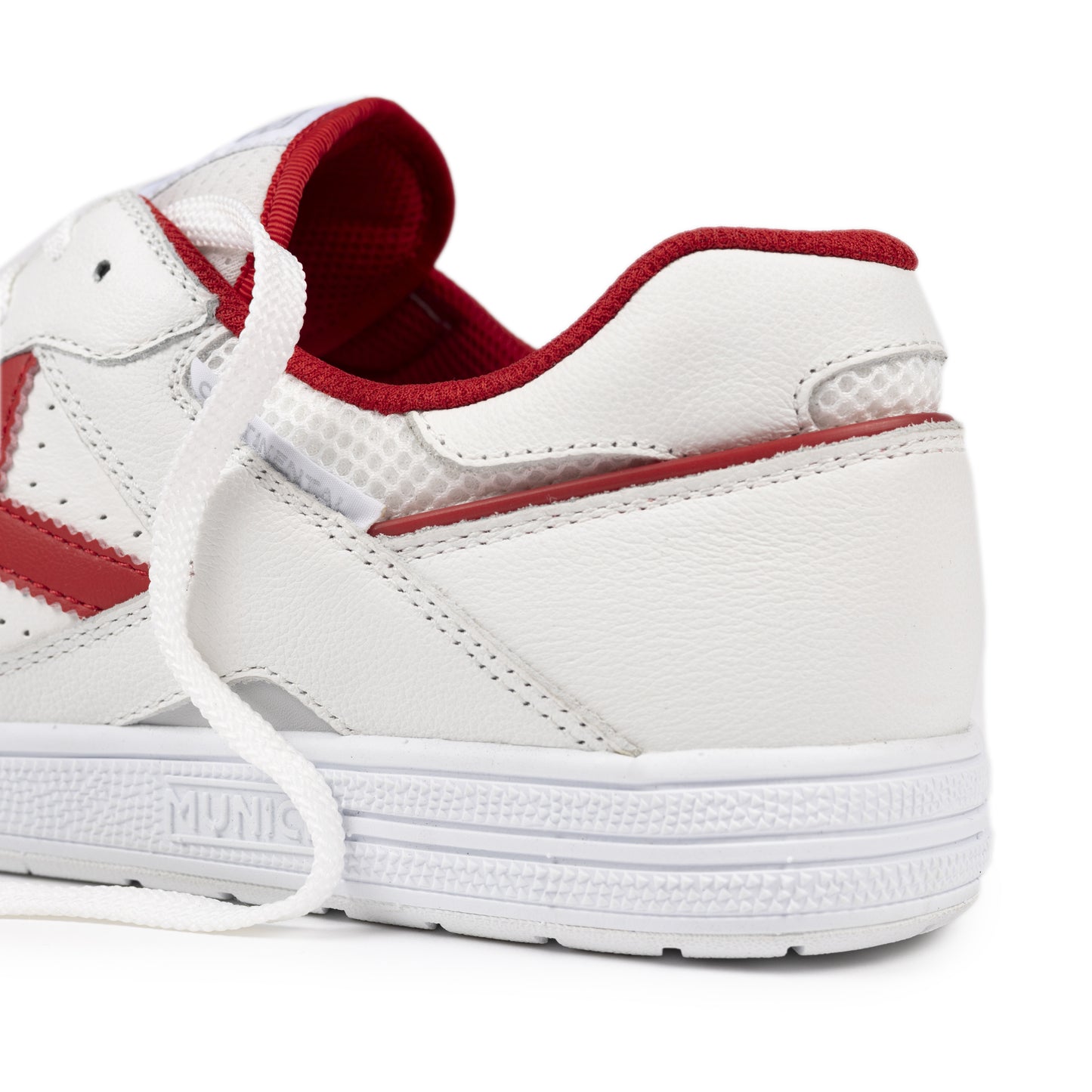 MUNICH CONTINENTAL V2 - WHITE RED INDOOR - 70